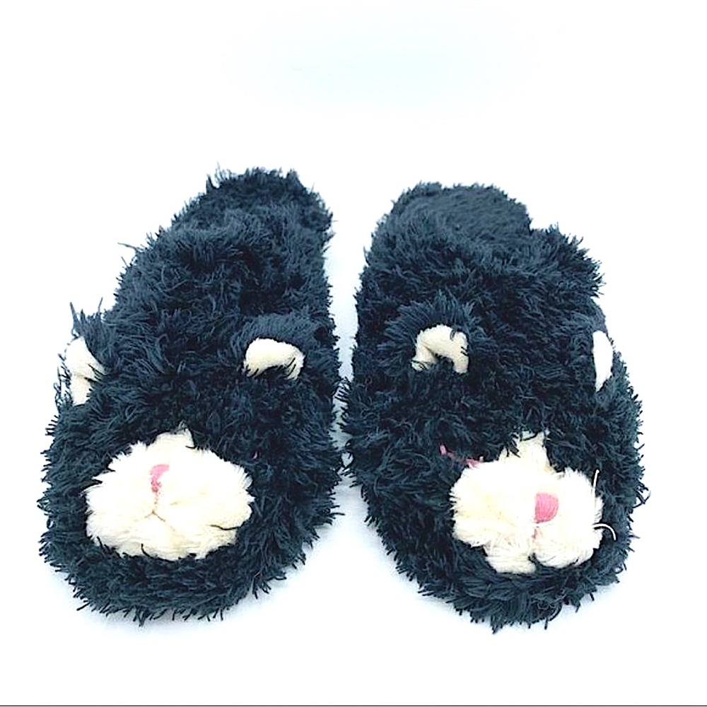 SPA lavender warm fuzzy cat slippers Warm Whiskers sold out PERFECT GIFT!
